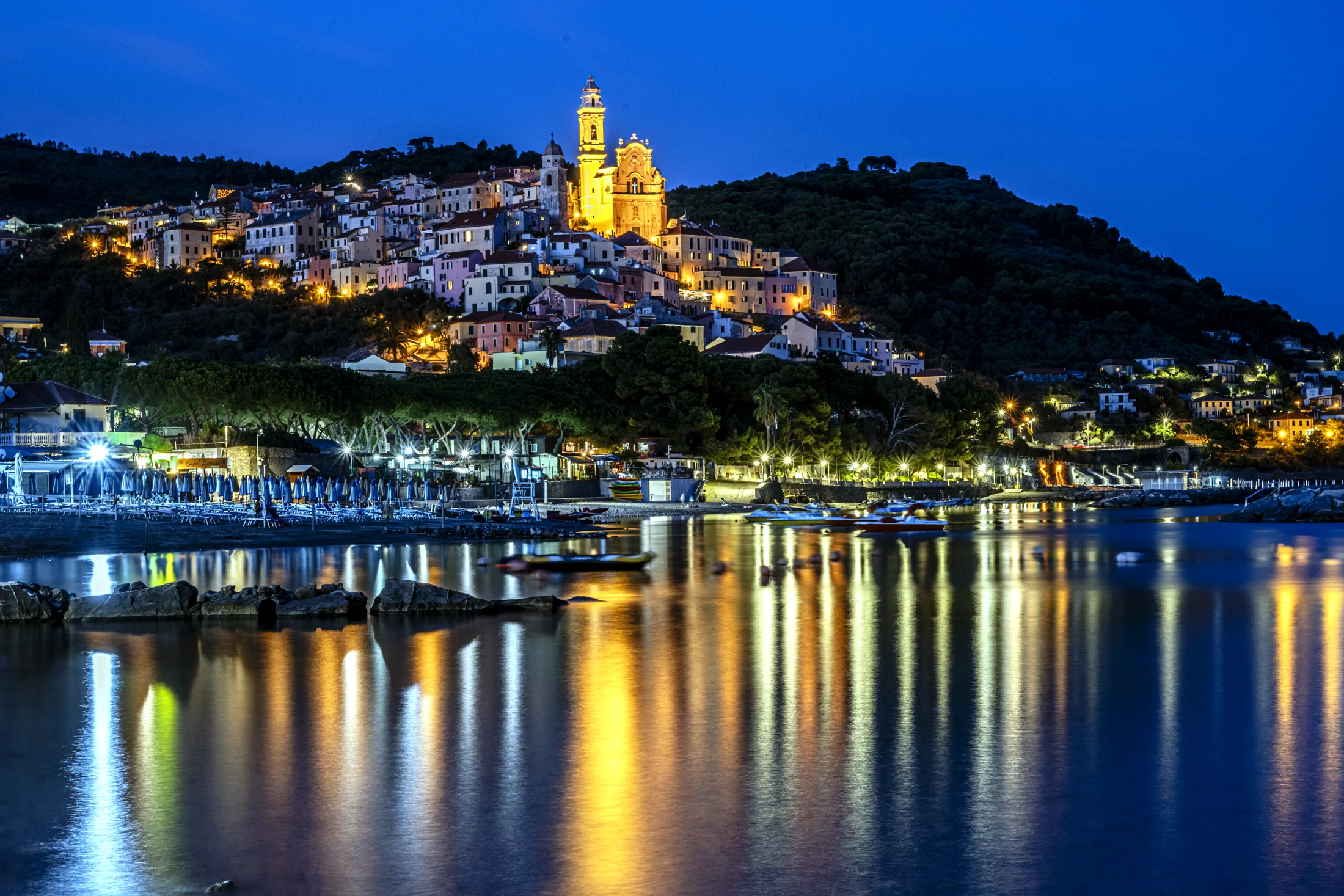 Wandern in Cervo: die kurzen Wege, die im Dorf beginnen