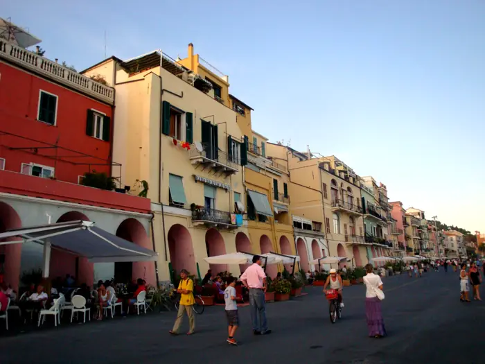 Imperia en deux jours : itinéraire entre Parasio, Oneglia et piste cyclable