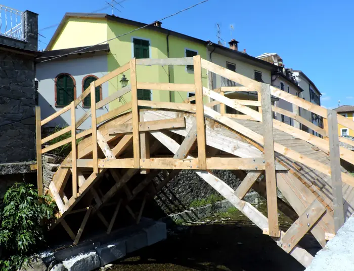 Pignone - Prato di Corno (par le Monte Castellaro)
