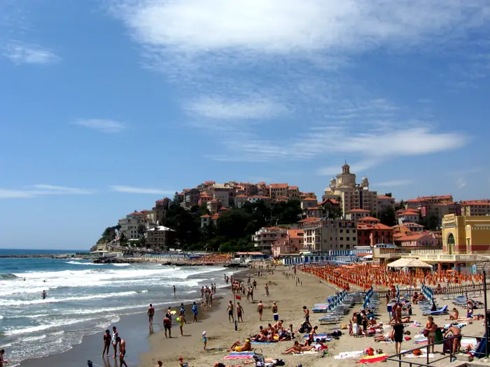 Spiagge di Imperia: Bandiera Blu, Spiaggia d'Oro e come scegliere