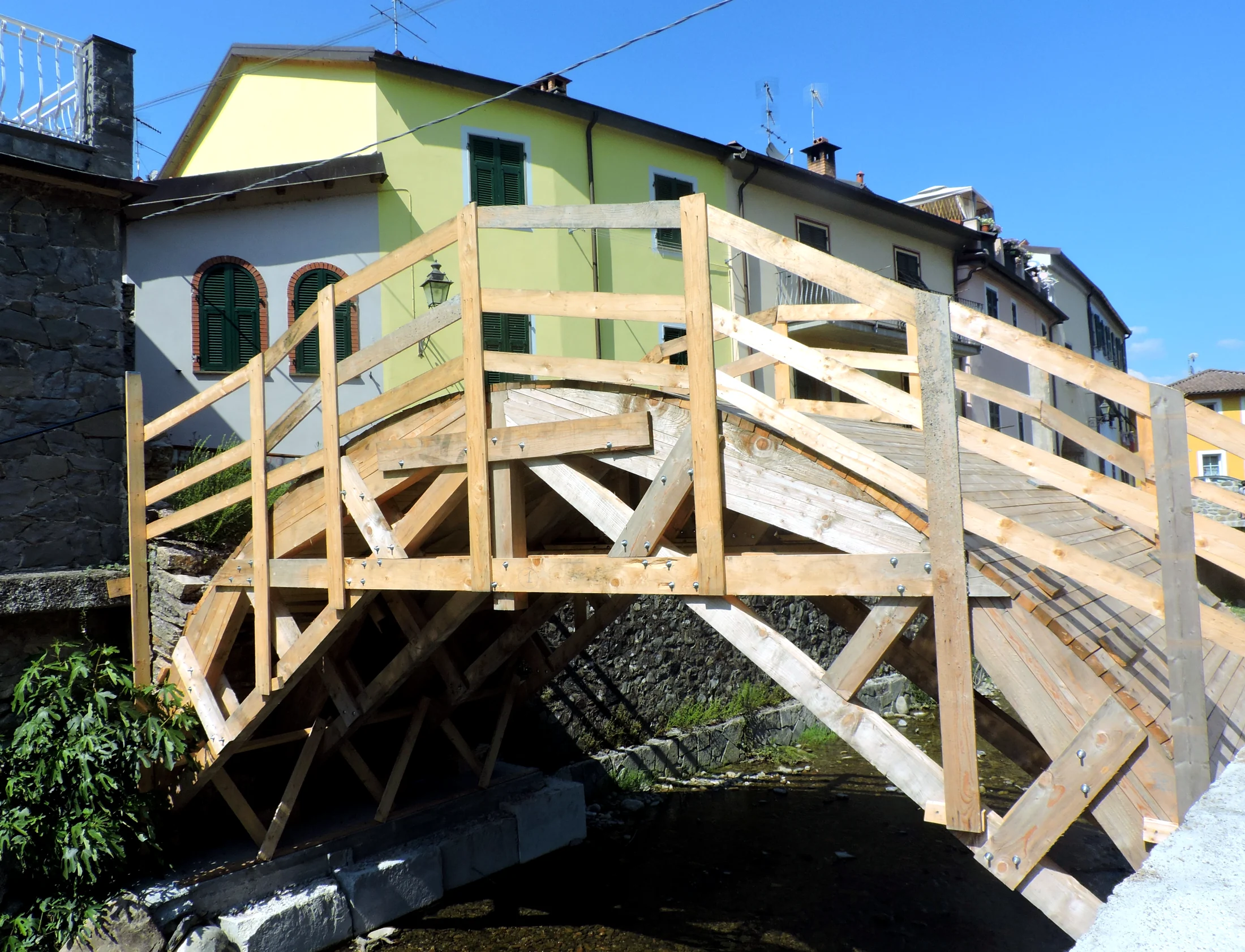 Pignone - Prato di Corno (via Monte Castellaro)